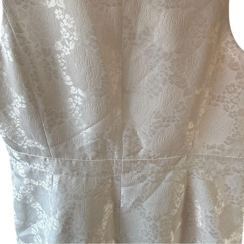 John Meyer Collection  Plus Size Jacquard Floral Textured White Formal Dress - Picture 10 of 15